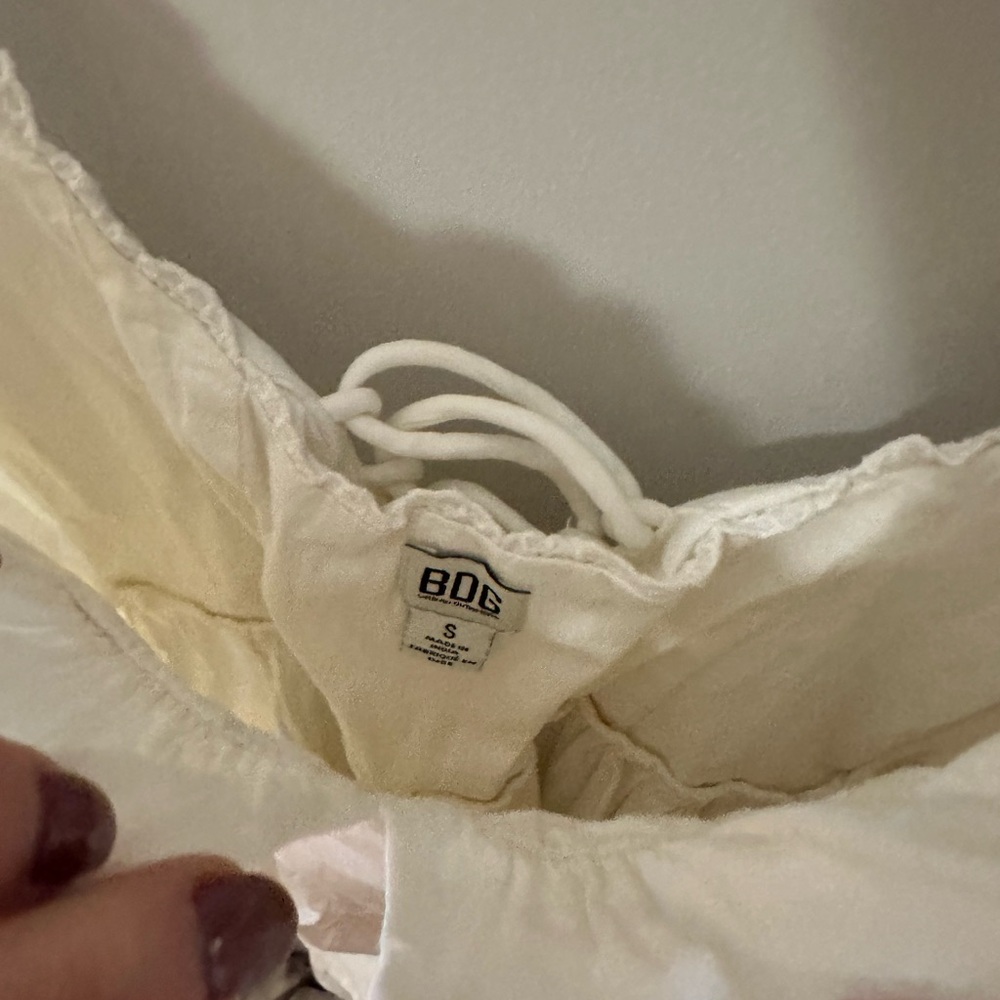Urban Outfitters White corset tie Mini Dress with Lace Detail - Picture 3 of 8